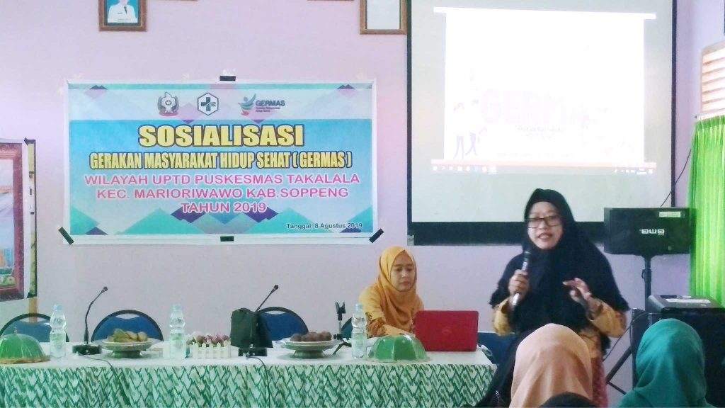 Pembawaan Materi oleh Andi Fachriana, SE., M.Kes