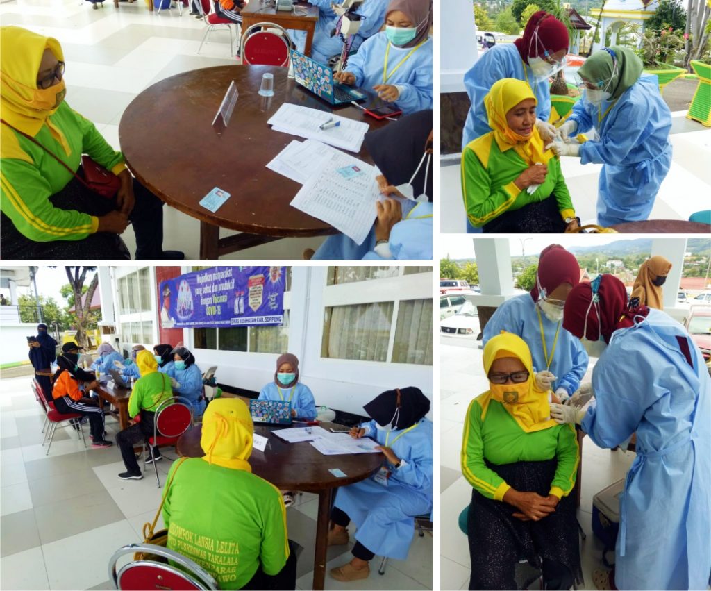 Proses Vaksinasi Lansia